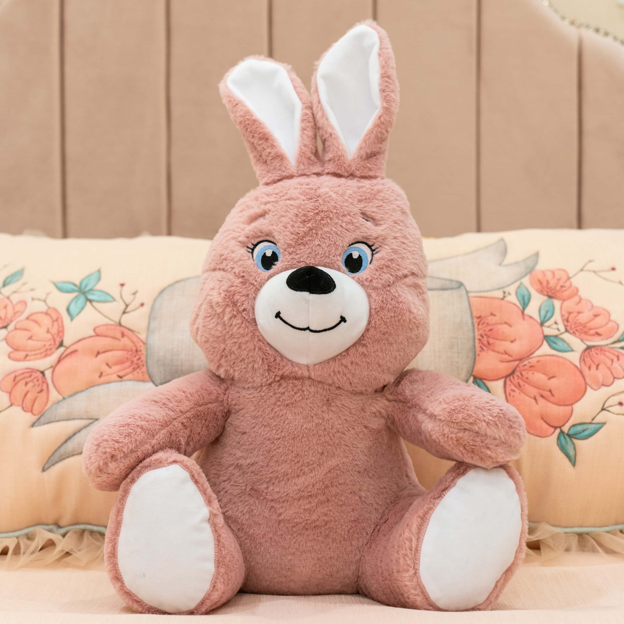 Pembe Tavşan
